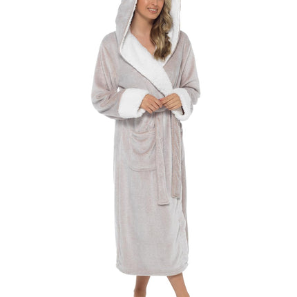 Slumber Hut® Winter Womens Bathrobe uk